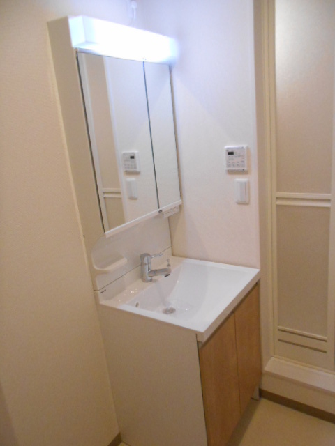 洗面設備　シャンプードレッサー