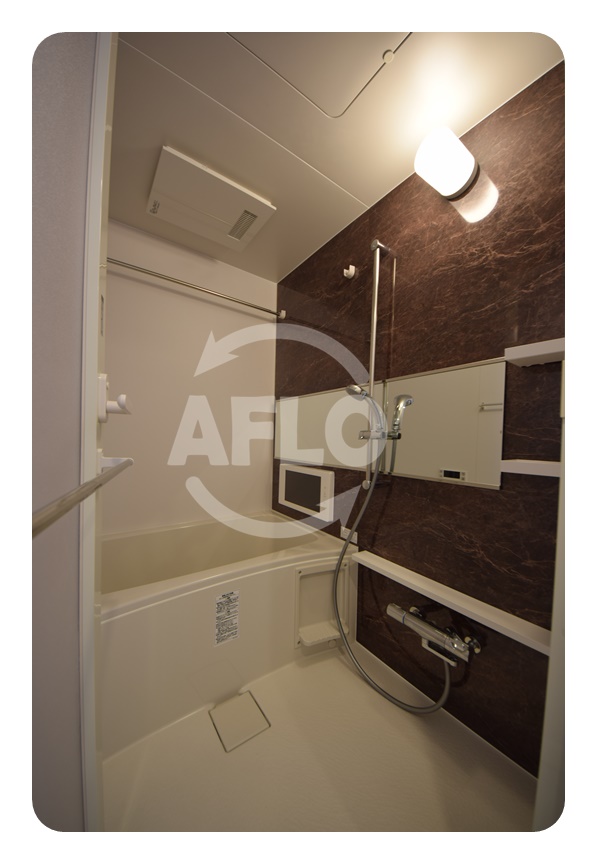 バス・シャワールーム　スプランディッド安土町　浴室