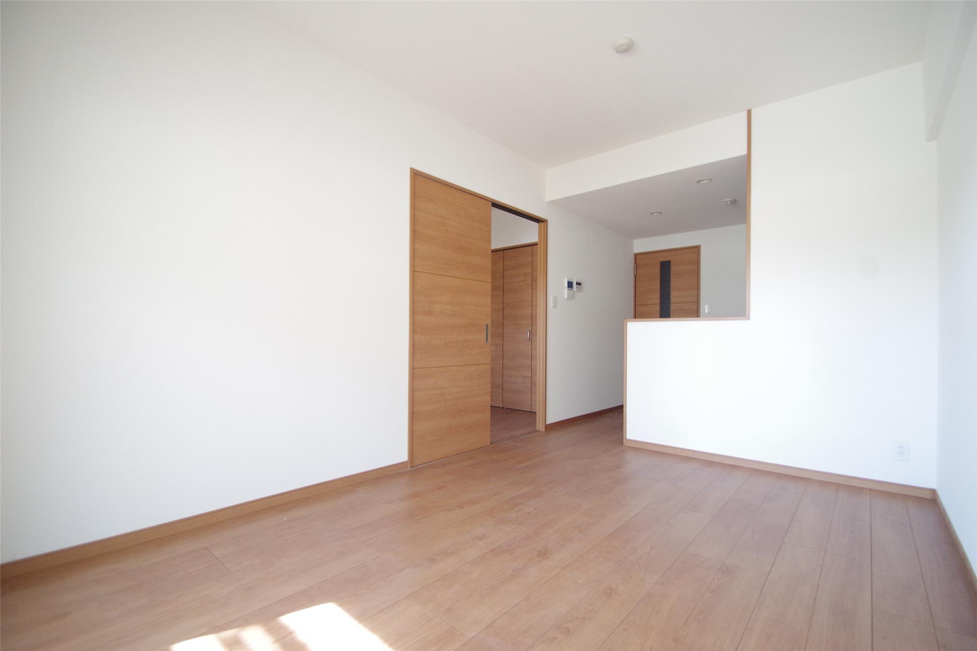 居室・リビング　同タイプ別室の写真です。