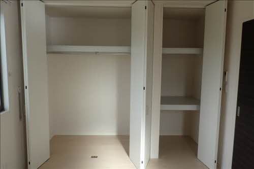 収納　クローゼット