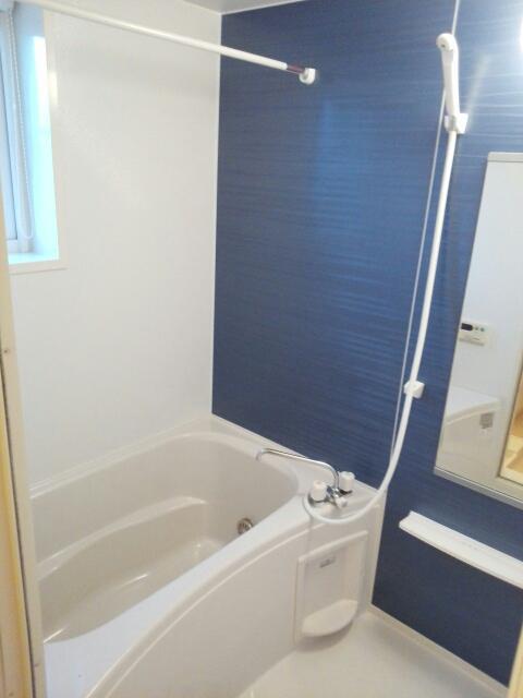 バス・シャワールーム　バスルーム