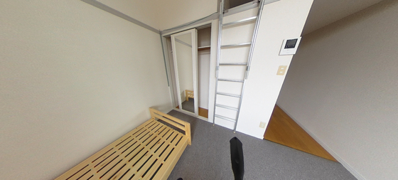 居室・リビング　※別部屋の写真です