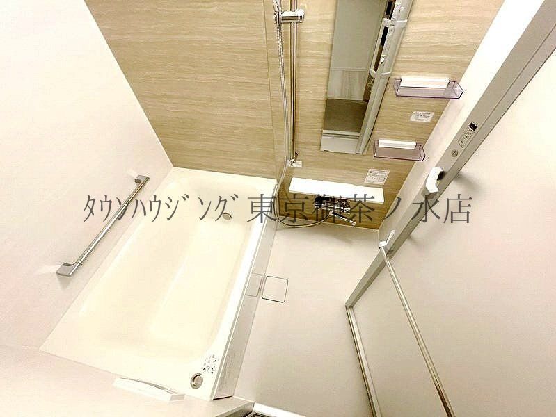 バス・シャワールーム　お問合せは(株)タウンハウジングレジデンス事業部【03-…