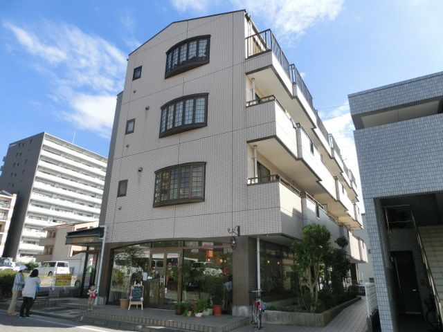 建物外観　更新料不要でお得です！