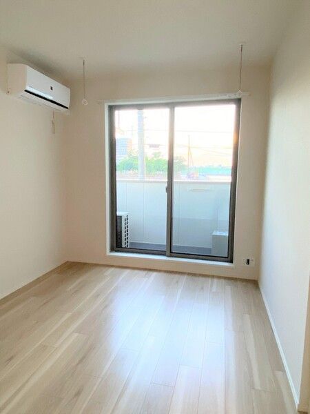 居室・リビング　☆広々としたリビング☆