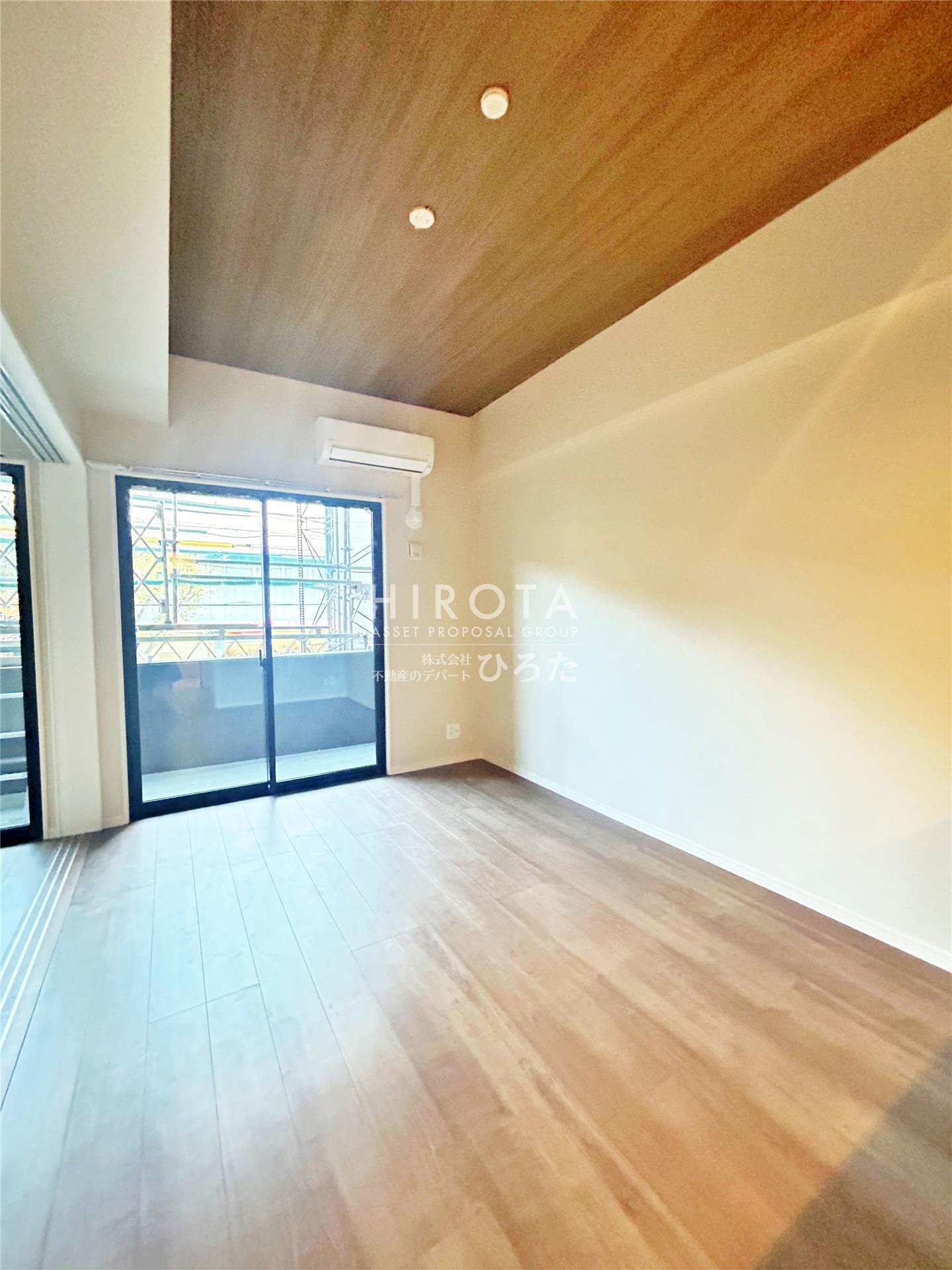 居室・リビング　同仕様写真