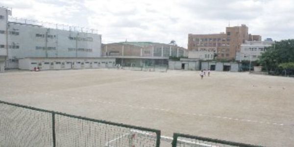中学校　名古屋市立天神山中学校（中学校）まで1187m