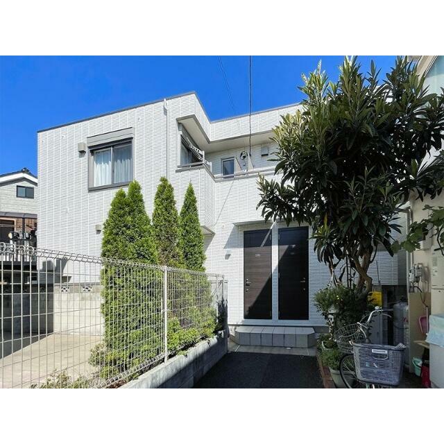 建物外観　メゾネット１階２階部分