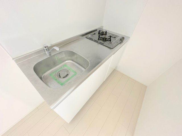 キッチン　作業のしやすい広めのキッチンです。