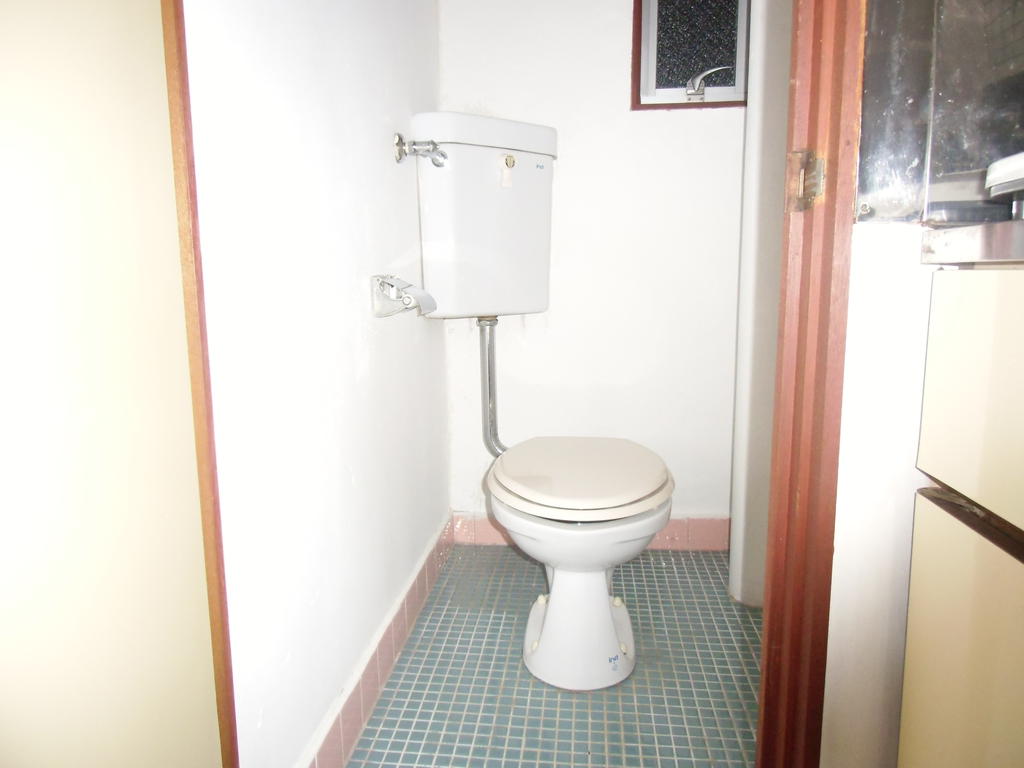 建部アパート B棟のトイレ写真
