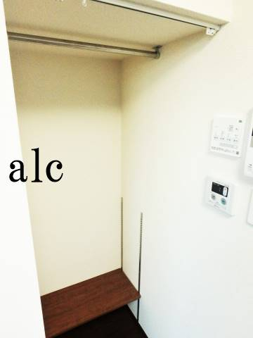 収納　ちょっとした収納スペースも充実しています