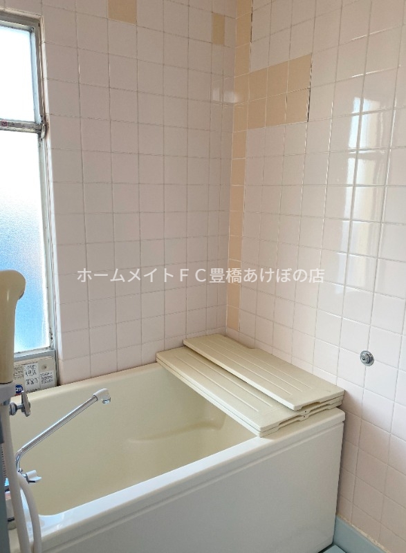 バス・シャワールーム　同型別部屋写真