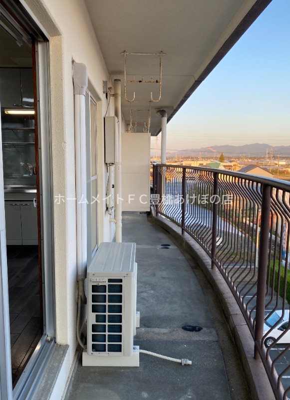 バルコニー　同型別部屋写真