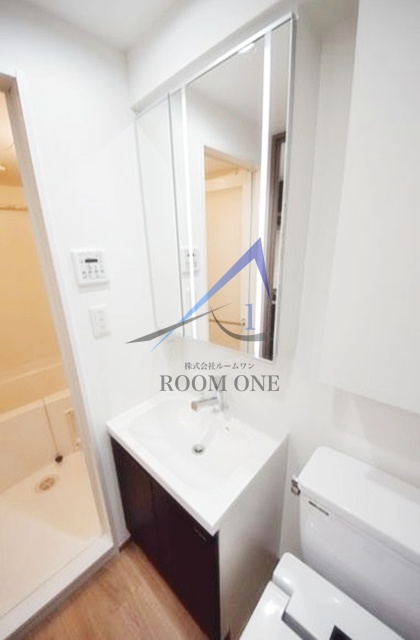 洗面設備　洗面台です。