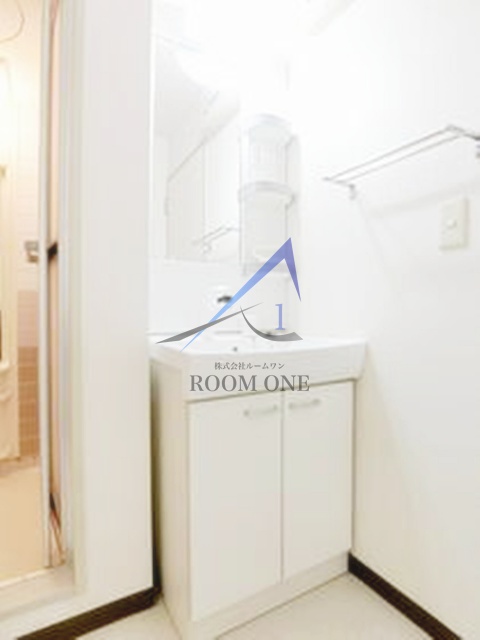 洗面設備　洗面台です。