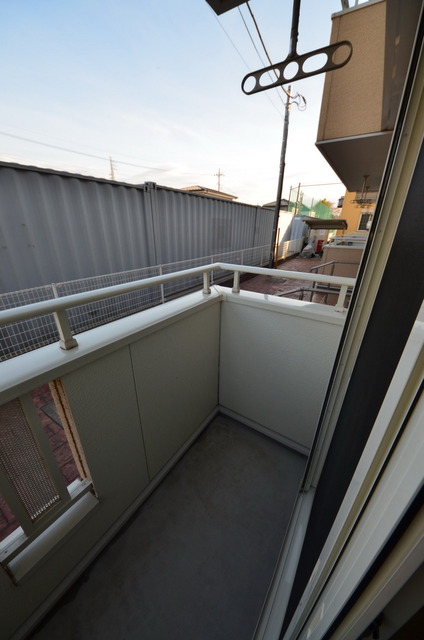 バルコニー　☆天気のよい日はお洗濯しましょう☆