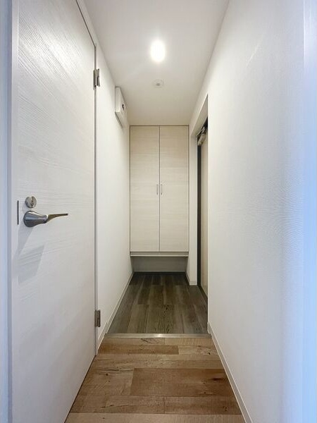 玄関　明るい玄関でお出迎え♪