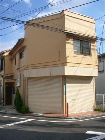 建物外観　2階角部屋(^^)/