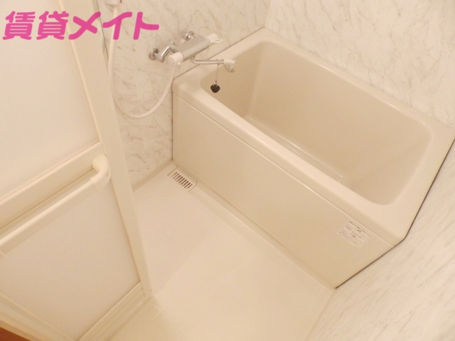 バス・シャワールーム　別部屋同型タイプ