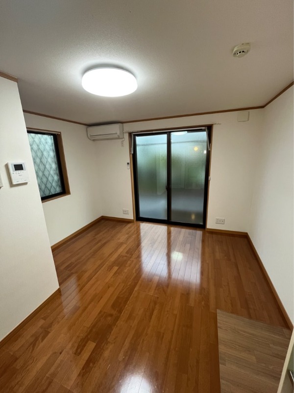 居室・リビング　※他部屋参考写真