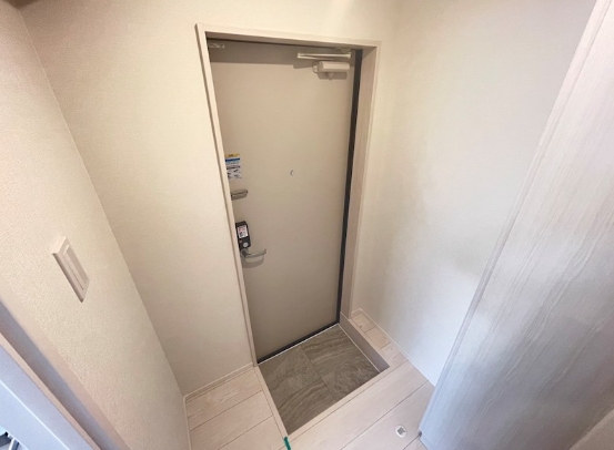 玄関　☆広々とした玄関☆