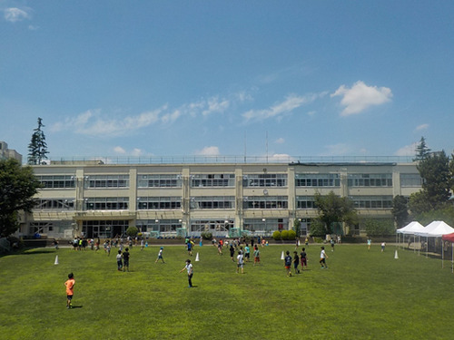 小学校　済美小学校（小学校）まで660m
