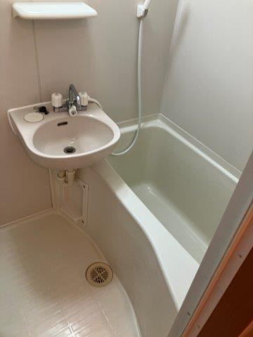 バス・シャワールーム　バス