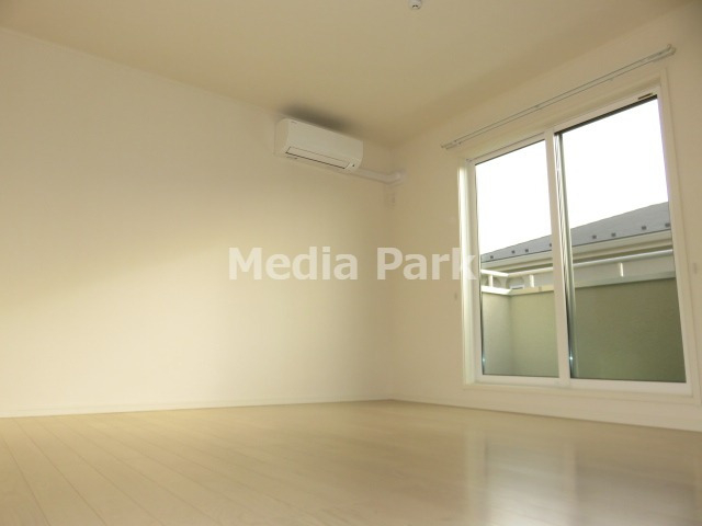 その他部屋・スペース　同物件別のお部屋の写真です。参考写真です。