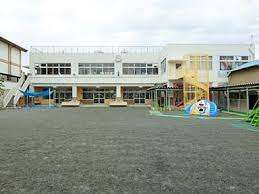 幼稚園・保育園　梅花こども園（幼稚園・保育園）まで383m