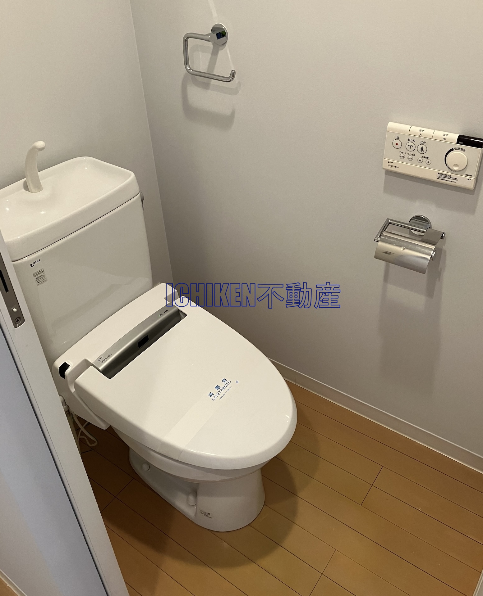 トイレ　参考反転タイプ