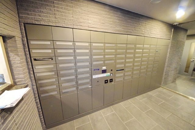 ショッピングセンター　エフワン秋葉原店（ショッピングセンター）まで193m