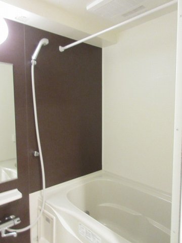 バス・シャワールーム　日々の疲れを癒すお風呂付です