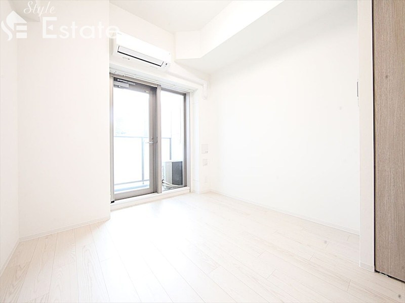 居室・リビング　内装