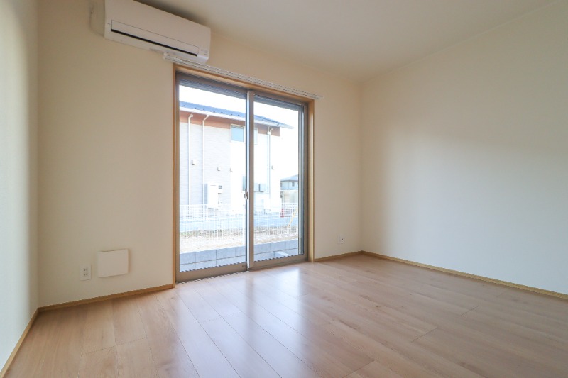 居室・リビング　図面と現状に相違がある場合には現状を優先