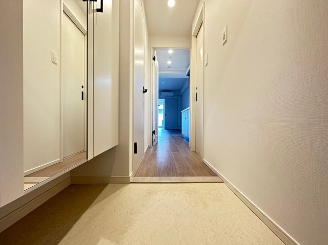 玄関　詳細は、RISUMO江坂本店→06-6155-7137まで♪