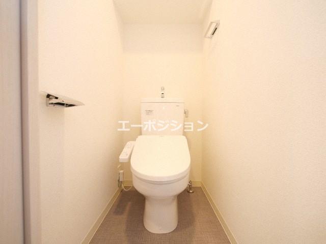 トイレ　ララプレイス難波ガルデン