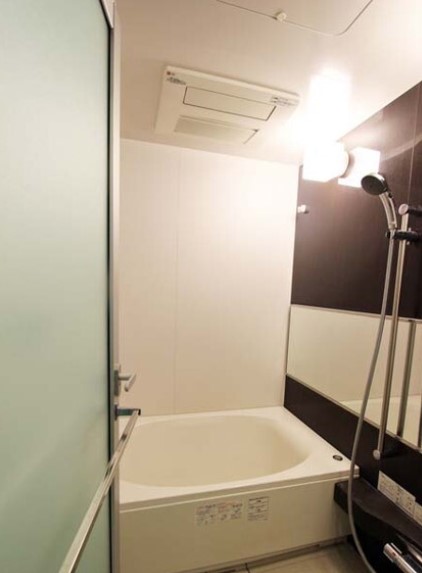 バス・シャワールーム　バス