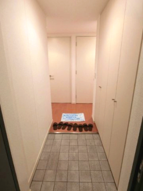 玄関　※別室参考写真