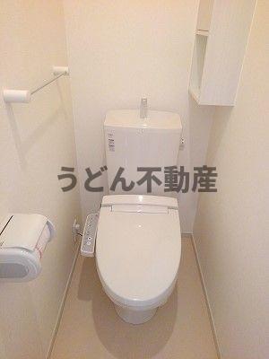 トイレ　うどん県のお部屋探しはうどん不動産へ うどんちゃんとLINE