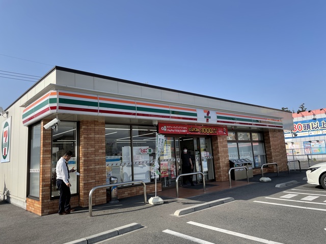 コンビニ　セブンイレブン五個荘南店（コンビニ）まで635m