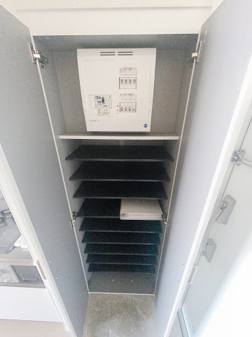 収納　シューズBOX