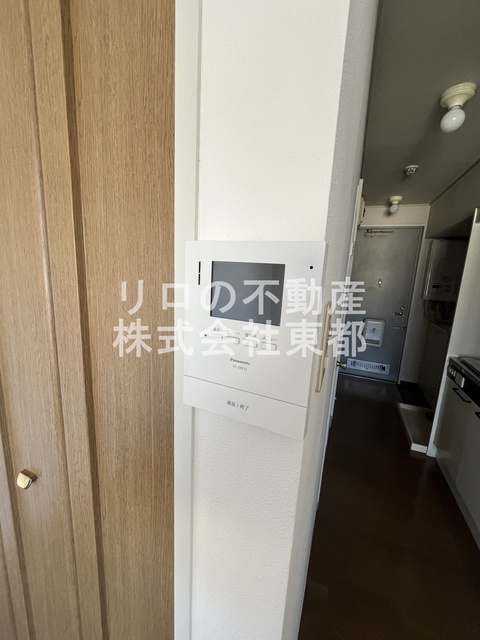 セキュリティ　訪問者が一目で分かるＴＶモニタ付インターホンです！