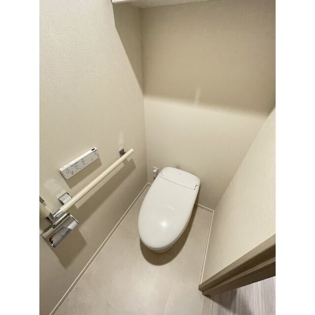 トイレ　同仕様参考写真