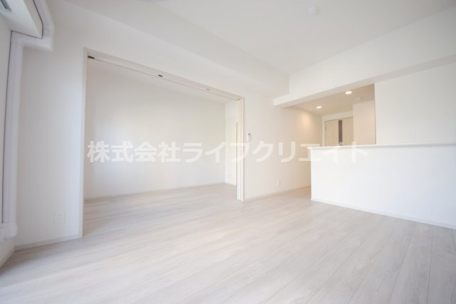 居室・リビング　同施工LUXENAシリーズ別物件写真（イメージ）