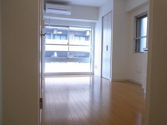 その他部屋・スペース　★全室角部屋２面採光の明るいお部屋ですよ★