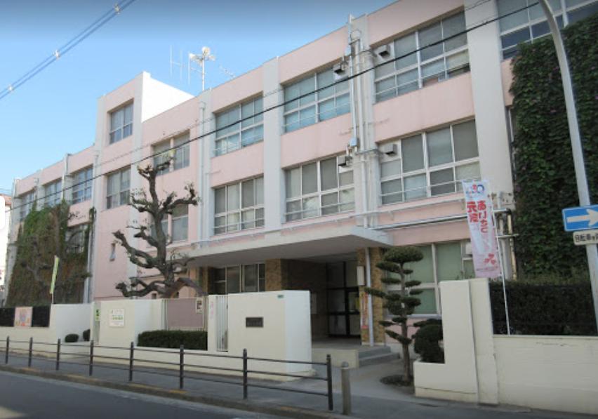小学校　大阪市立宝栄小学校（小学校）まで822m