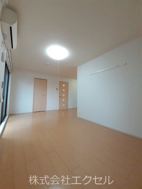 居室・リビング　明るいお部屋です。