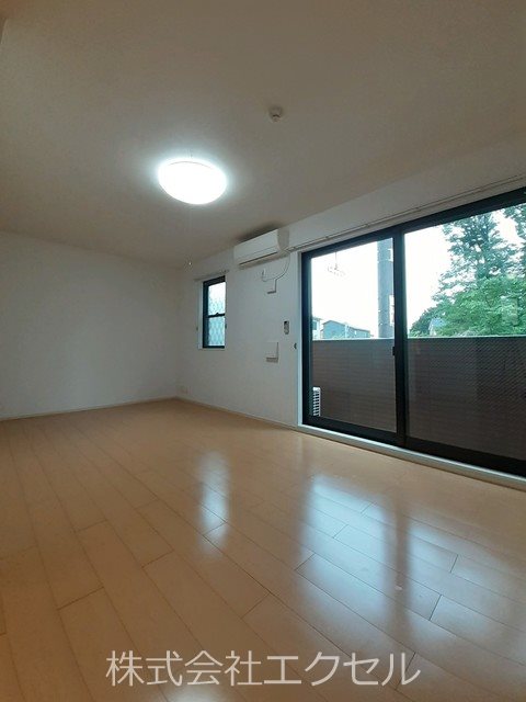 その他部屋・スペース　フローリングの室内です。