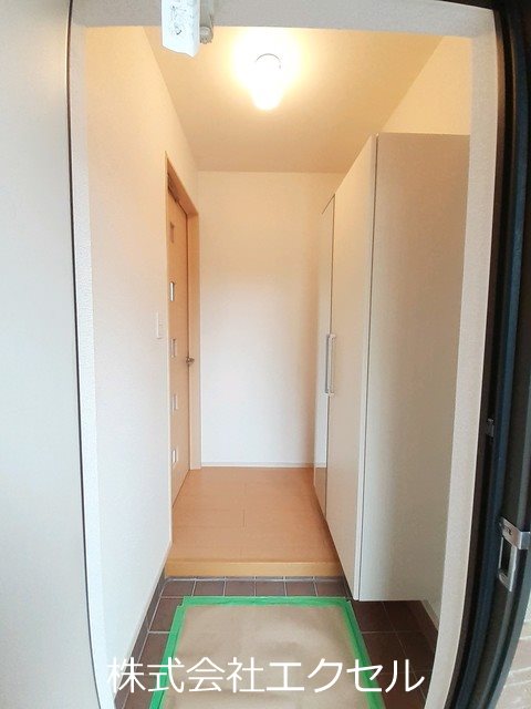 玄関　シューズボックス完備です。