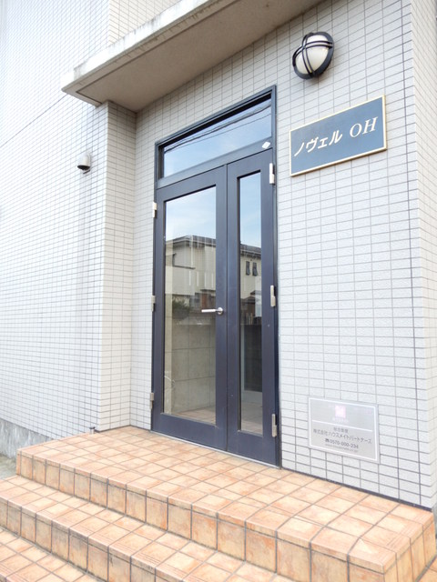 エントランス　建物入口